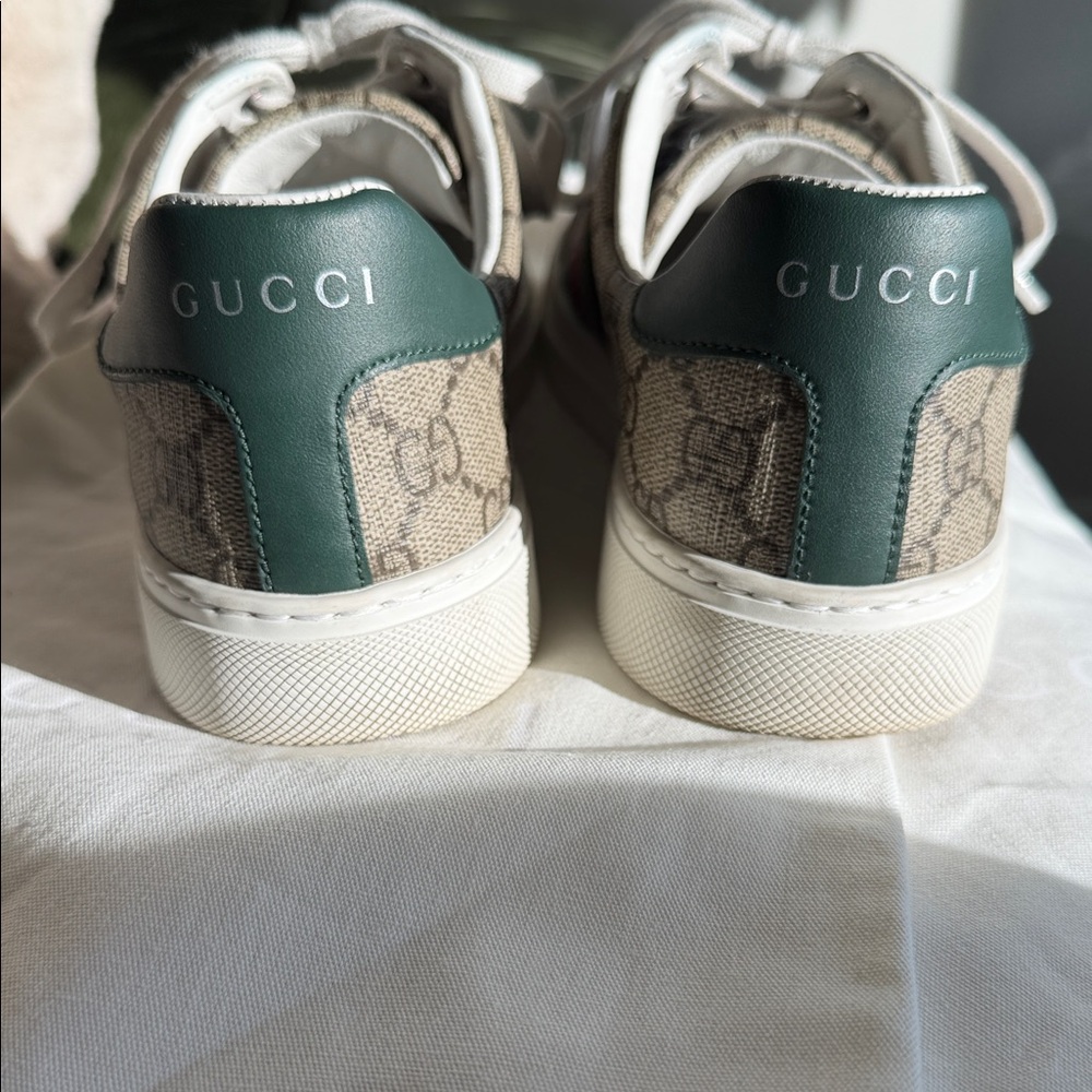 Gucci Beige and Red Monogram Sneakers - Picture 7 of 8